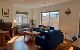 2 Bedroom House Central Nagambie Sleeps 5